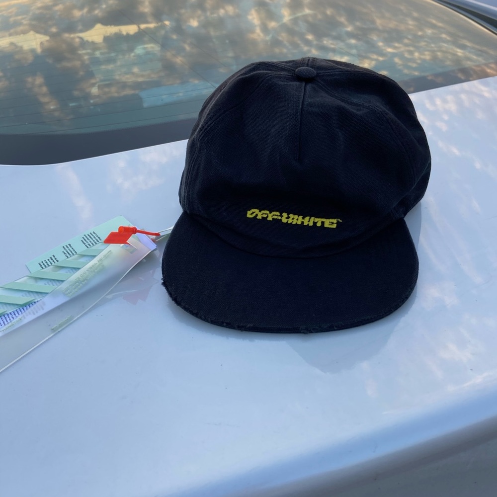 Off-white Hat